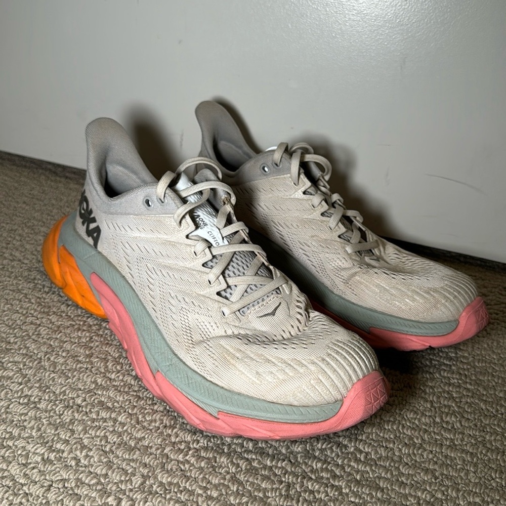 Hoka One Cliftons